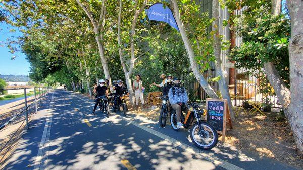 Happier Cafe by TADAA.Coffee