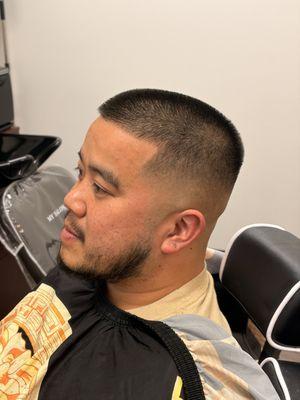 Mid Skin Fade