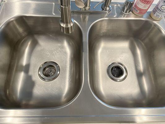 Clean Mop Housekeeping