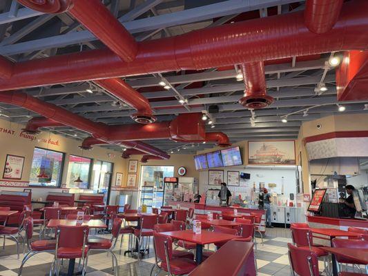 Freddy's Frozen Custard & Steakburgers