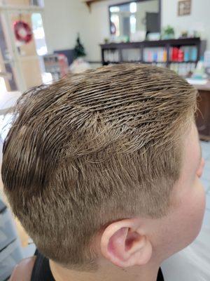 Razors Edge Hair Salon