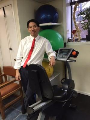 Dr. Kevin Wong has been a therapist since 1988 and is a board certified orthopedic specialist.
