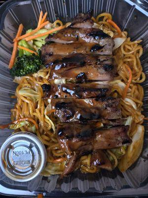 Chicken Yakisoba