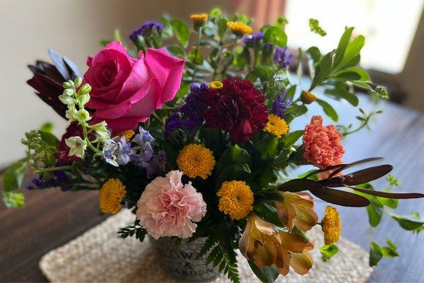 Rhonda's Roses & More