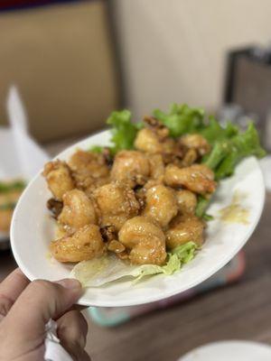Honey Walnut Shrimp! So delicious, crispy and great!