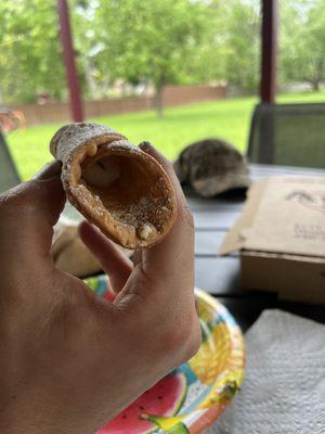 Almost empty cannoli