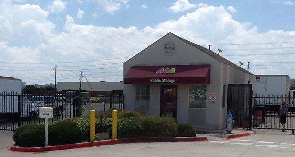 U-Haul Neighborhood Dealer