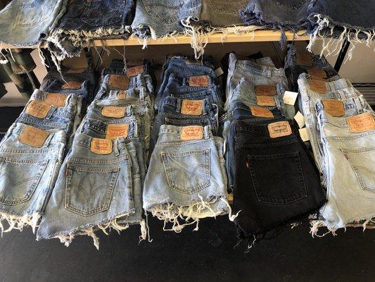 Levi's cutoffs