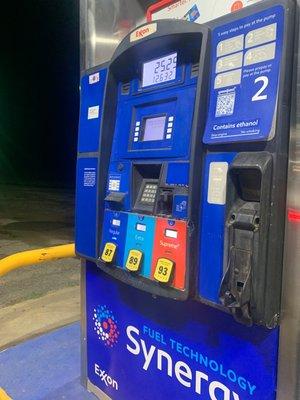 Macon Market & Gas Station