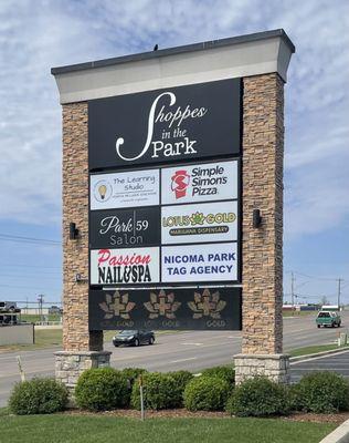 Shoppes In The Park
