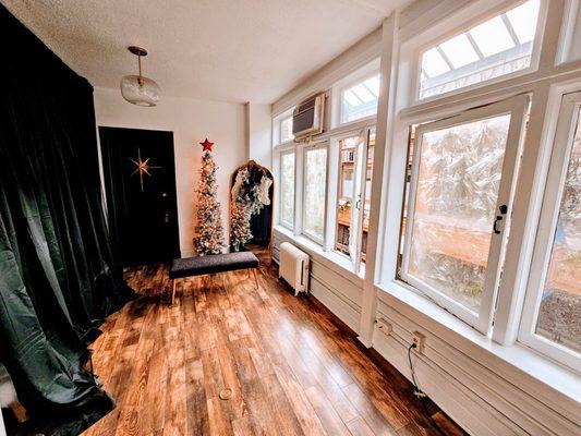 Dayna Mae Wedding and Portrait Photography