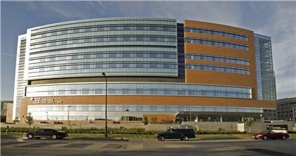 Cole D Lundquist, MD SC