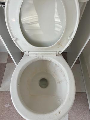 Hanmin Lee, Landlord