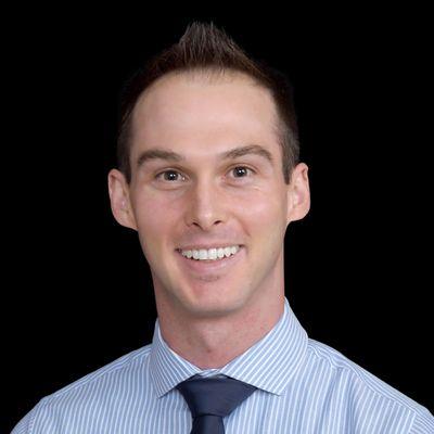 Lauren Gates - 8z Real Estate