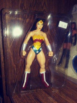 Wonder woman figurine