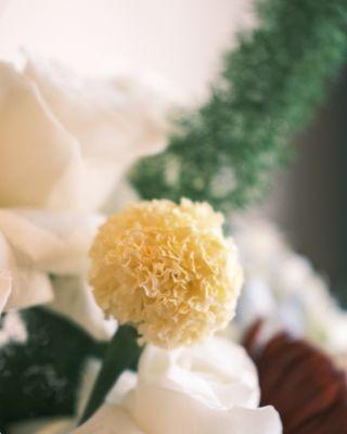 Large Arrangement Details