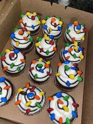 KKs Kupkakes & Bakery