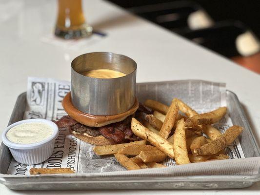 Lava Chronicles Smash Burger.