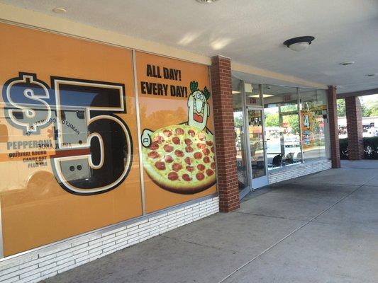 Little Caesars Pizza