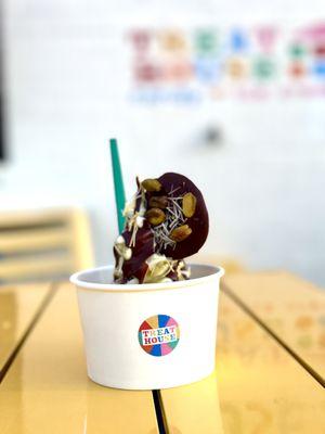 Dubai chocolate Sundae