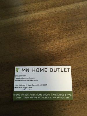 This business card @ the cashiers check out is incorrect! They are closed on Mon & Tue