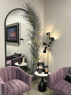 Suite 11 Signature Salon Suites