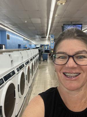 Lots of washers to use.