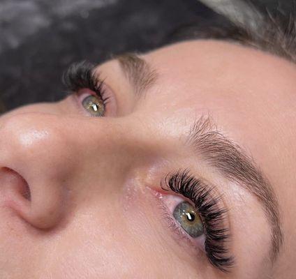 Dominika’s Lash & Esthetics Studio
