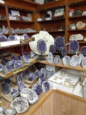 Enchanted Rocks & Jewelery