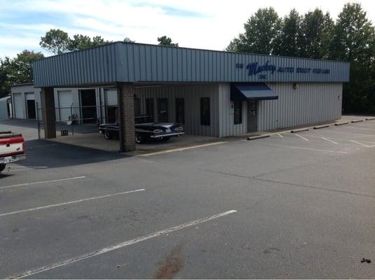 O W Mackey Auto Body Repair