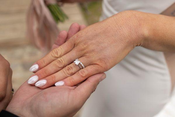 Alebrijes Nails And Spa