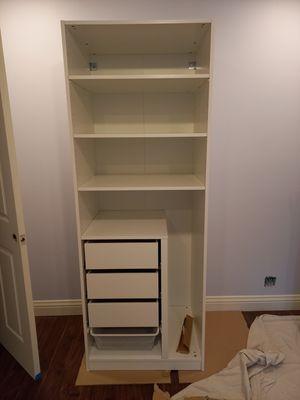 Assembleding closet