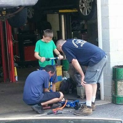 Csencsits Auto Service