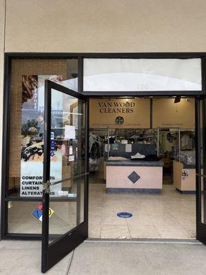 Vanwood Cleaners