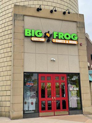 Big Frog Custom T-Shirts & More