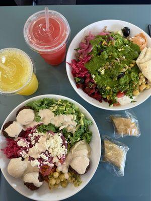 Falafel and chicken bowls IG: @whatschriseating