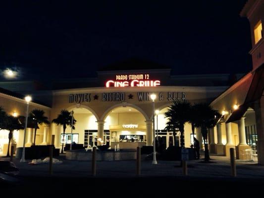 Fire fountain, outside lounge seating - under a rising moon. Perfect evening entertainment for winter in Florida
