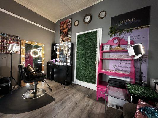 Bond Beauty Studio