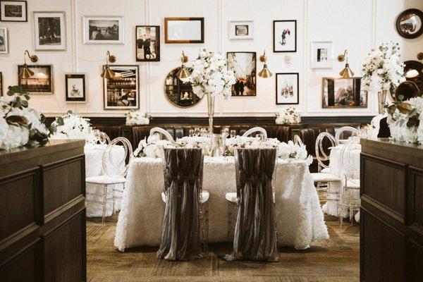 Romantic and elegant reception setting at the Le Meridien Tampa!