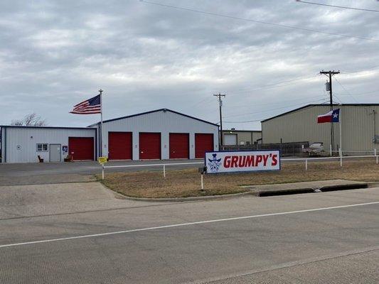 Grumpy's Automotive and Body Shop