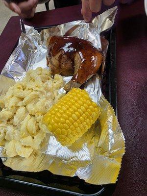 Mac n cheese, bbq chicken, corn