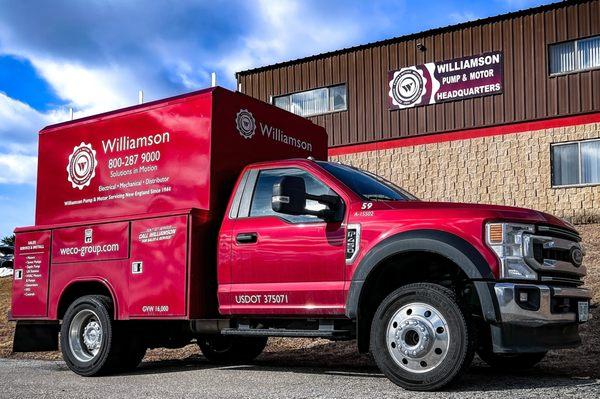 24/7 emergency service
Our technicians are fully equipped and ready to hit the road!