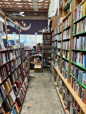 Stories Books and Cafe