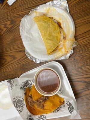 Quesabirriria + 3 birra tacos + consume + Horchata