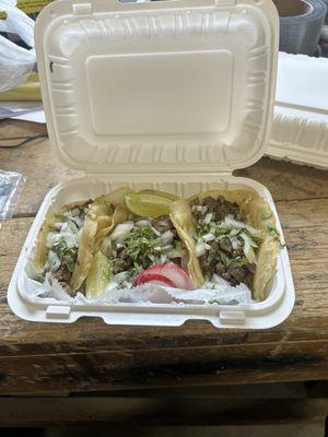 Evelin’s Antojitos Latinos