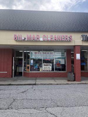 Bil-Mar Dry Cleaner