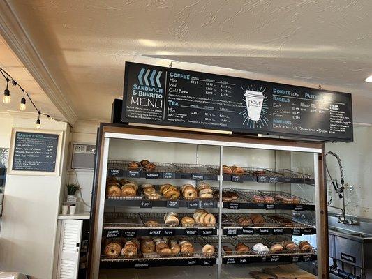 Pour Coffee & Bagel