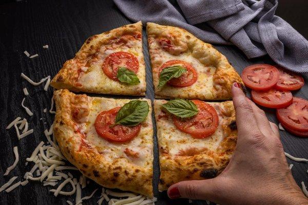 the best pizza in town! fresh ingredients amazing taste