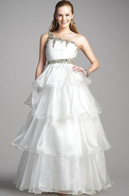 Get your next event dress from us!