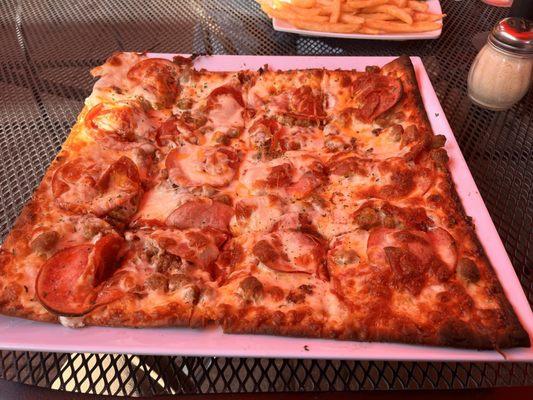 All meat pizza (large)